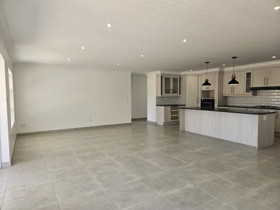 3 Bedroom Property for Sale in Stilbaai Wes Western Cape